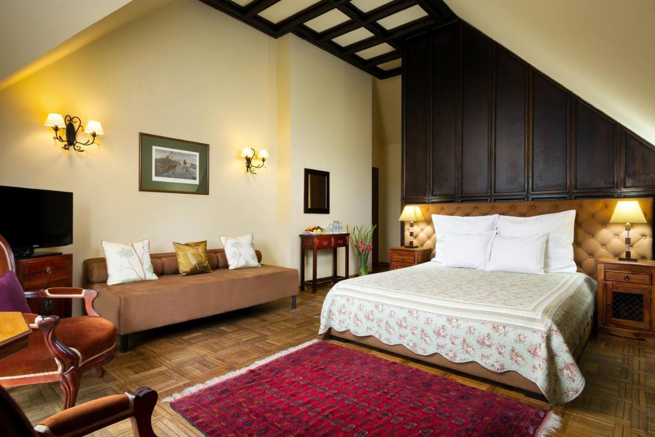 Villa Riccona Bronisze ภายนอก รูปภาพ