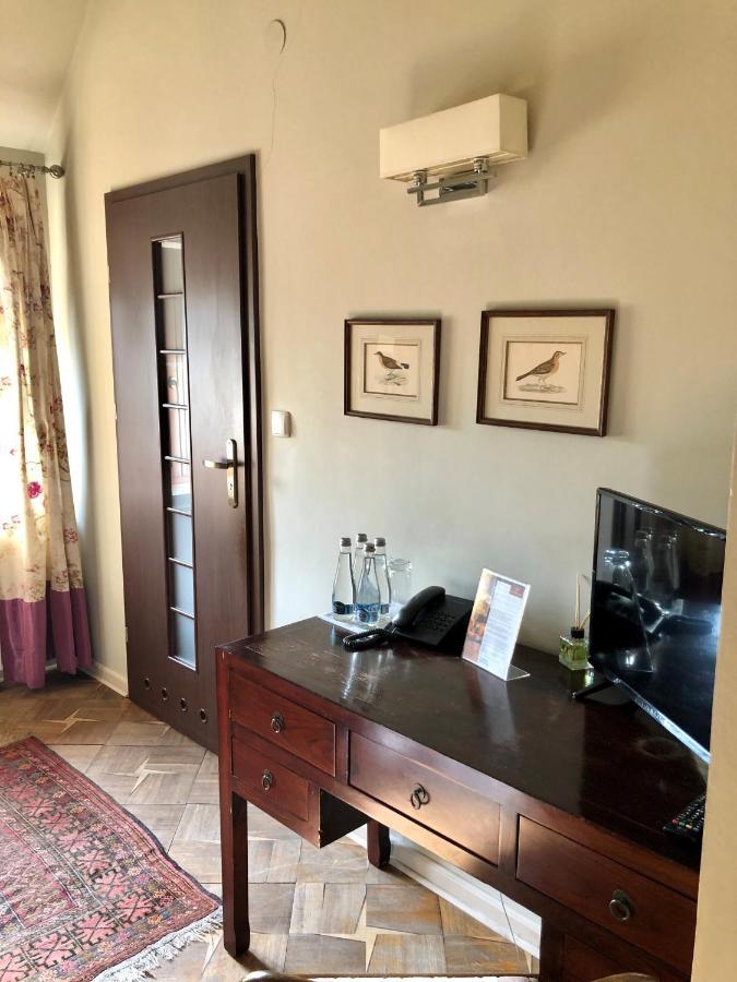 Villa Riccona Bronisze ภายนอก รูปภาพ